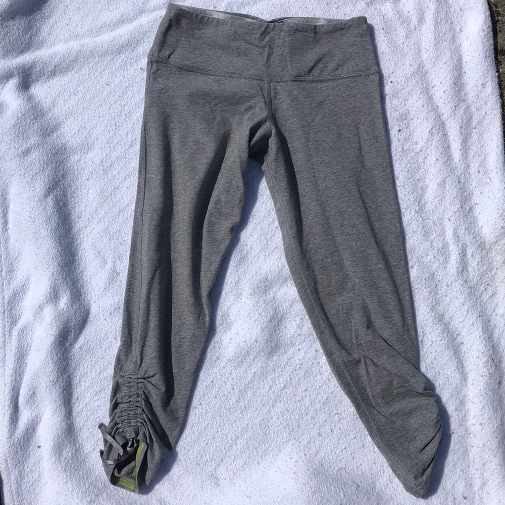 Lululemon Yoga Capris